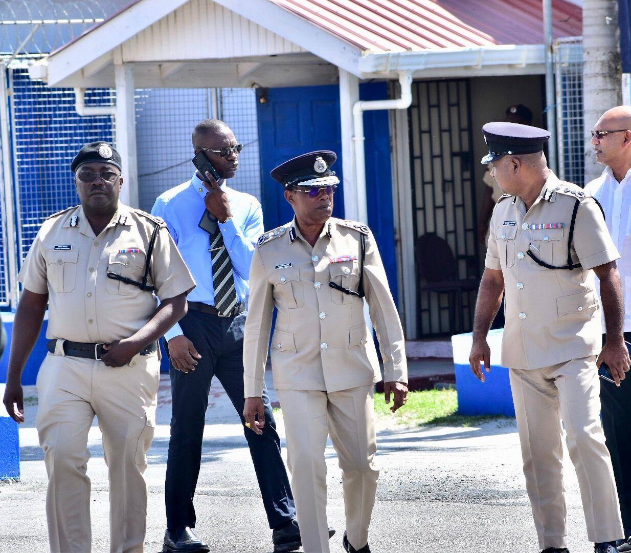 Pres. Ali: La police doit s'attaquer à des menaces de désinformation ...
