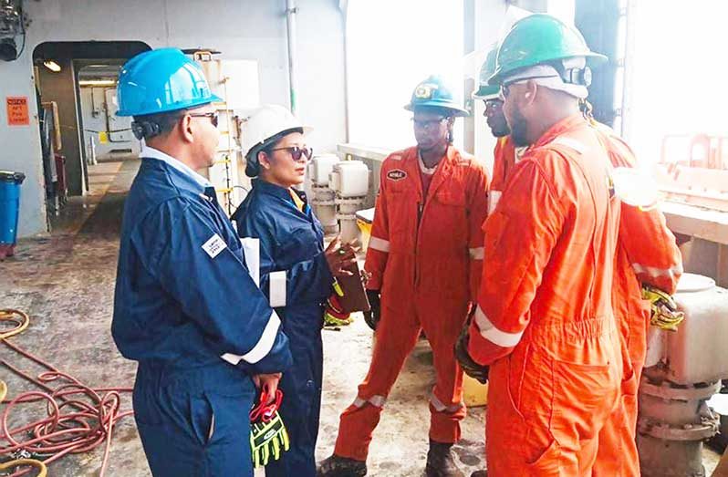 1700 Guyanais employés offshore, 53% des effectifs sont des femmes ...