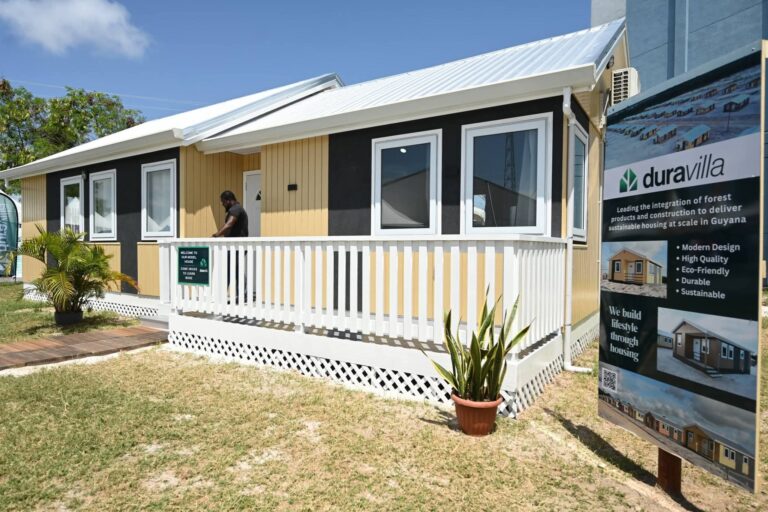 Le ministère du Logement engage DuraVilla pour la construction de nouvelles maisons de 3 chambres