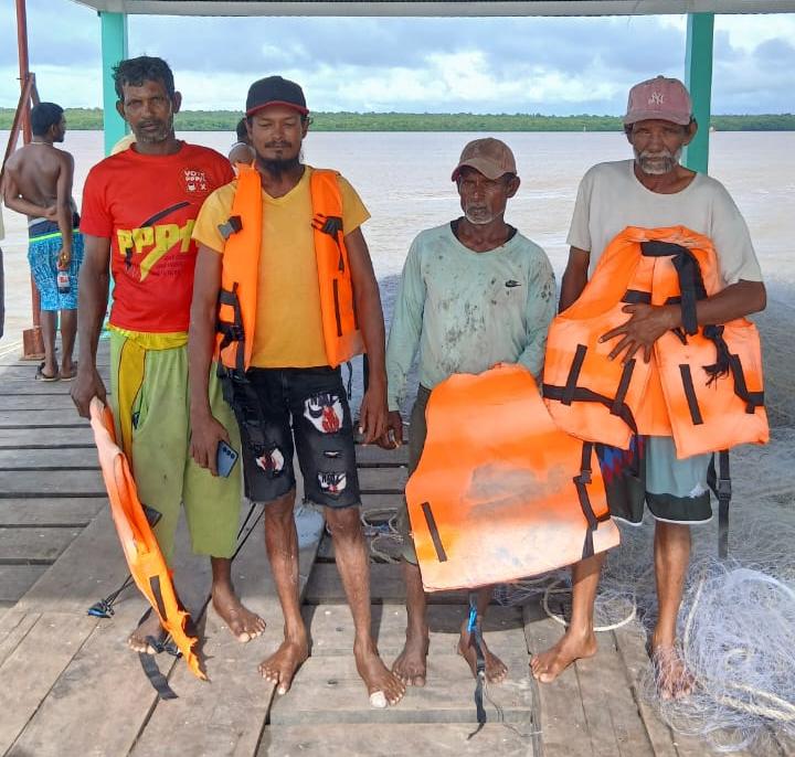 4 pêcheurs sauvés après le naufrage d&rsquo;un bateau au large de la côte atlantique