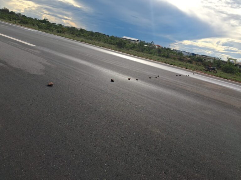 La GCAA condamne le placement délibéré de roches sur la piste de l&rsquo;aérodrome de Lethem