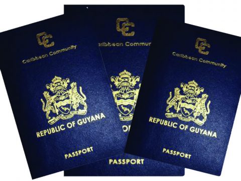 Demande de passeport en ligne, système de rendez-vous à partir du 15 juin