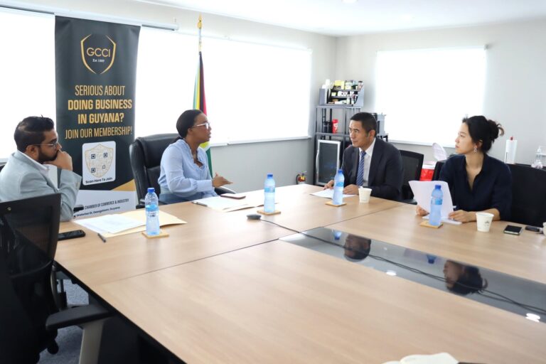La GCCI rencontre l&rsquo;ambassade de Chine au milieu de problèmes avec les fournisseurs chinois