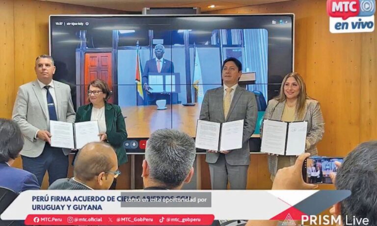 La Guyane et le Pérou signent un pacte pour renforcer la connectivité aérienne et le commerce
