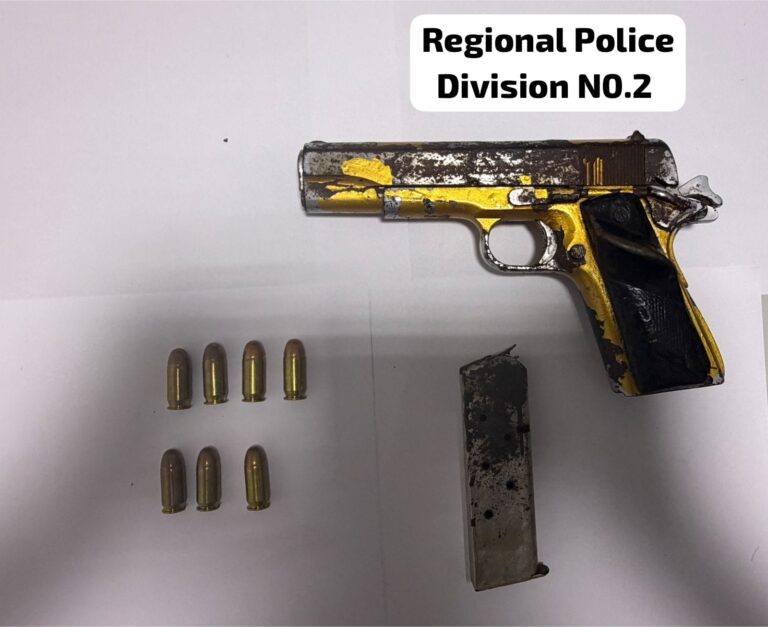 Un homme de la côte d&rsquo;Essequibo arrêté avec une arme illégale et des munitions