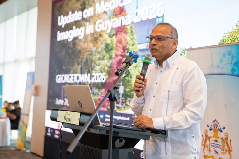 Le ministre Anthony souligne la croissance rapide de la capacité d&rsquo;imagerie médicale du Guyana