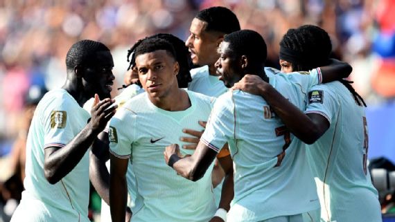 Mbappé guide la France devant le Maroc vers les demi-finales de la Coupe du monde