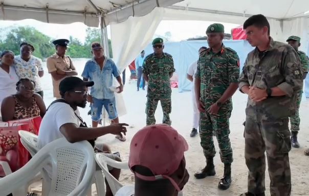 « Il est très difficile de naviguer à travers l&rsquo;épave » : des plongeurs français racontent aux familles des personnes toujours portées disparues après la tragédie du MV Barima